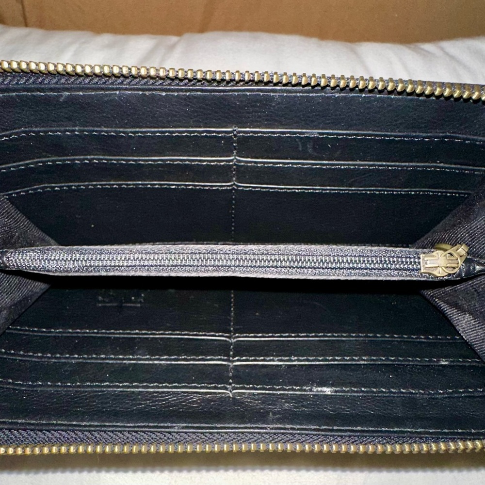 STS Ranchwear Cowhide Leather Wallet - Picture 8 of 11